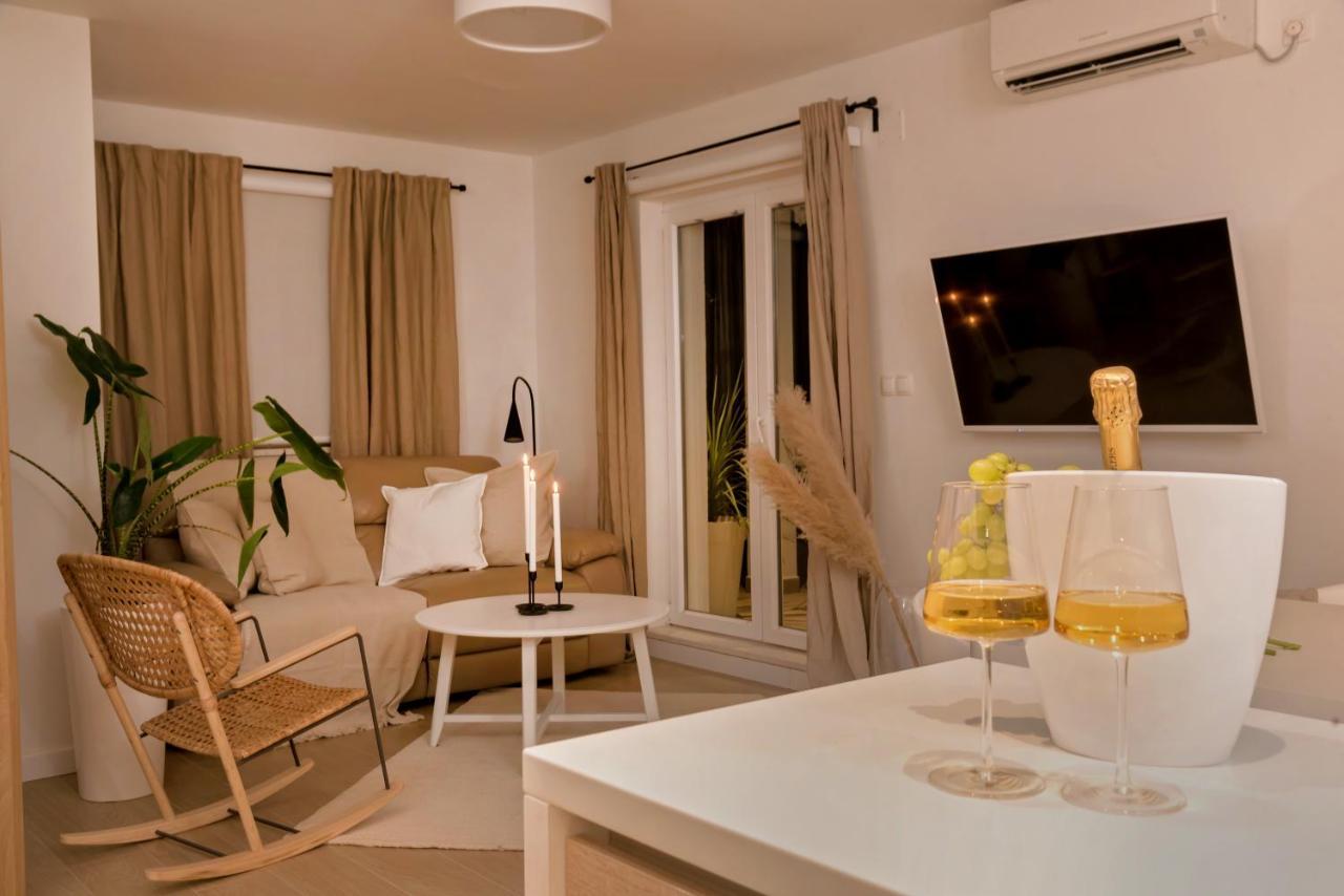 Marula Holiday Home - With Heated Pool Marina Exterior foto
